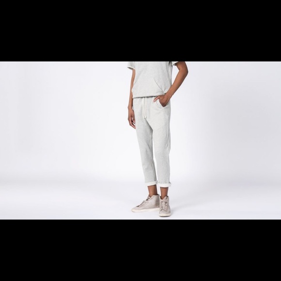 Wildfang Pants - Wildfang “Ultimate Jogger” sweatpants